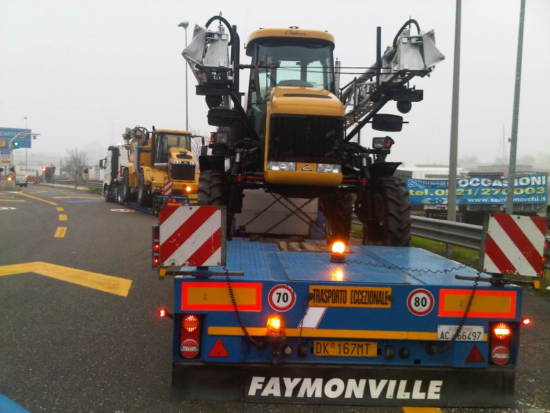 Trasporto speciale macchinari agricoli Ferri System